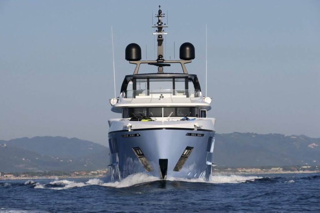 Sanlorenzo 500Exp yacht