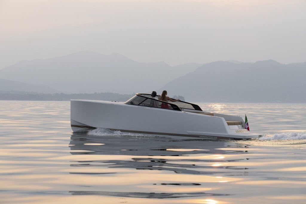 Vandutch 32 for sale