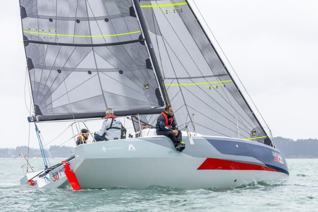 11 metre saildrive yacht with 2 cabins at anchor