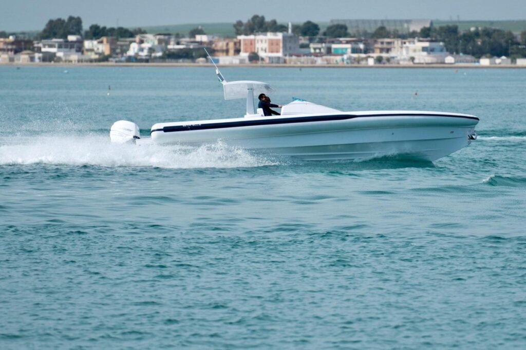 Zeta Elle ZL 11 yacht