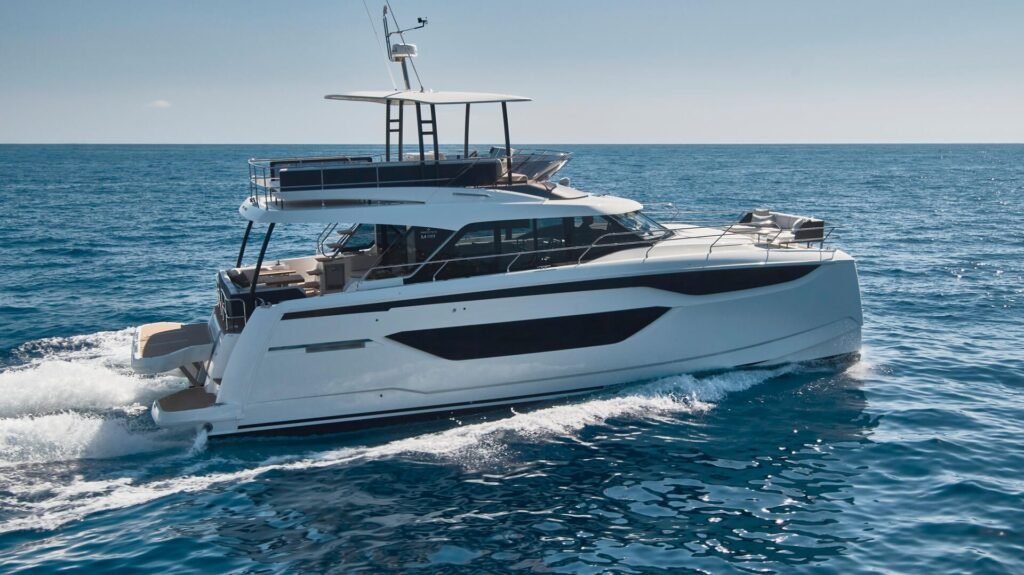 16 metre France Luxury yacht for sale, exterior on the water