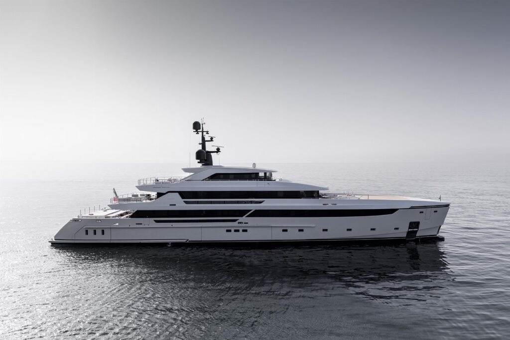 12 guest displacement maxi yacht for sale, interior and living space