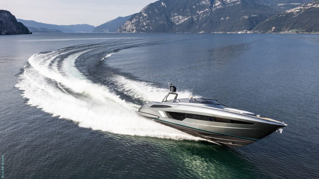 18 metre Italian planning yacht for sale, at anchor