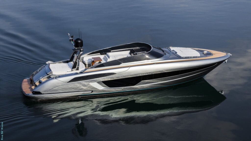 18 metre Italian monohull yacht for sale, exterior on the water