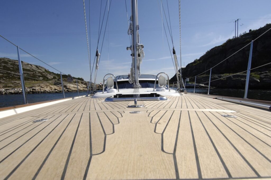 najad displacement sailing yacht under way with sails set