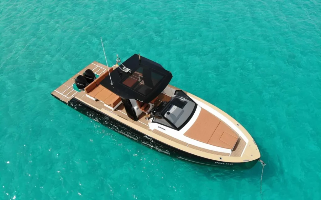 Fiart Seawalker 35 yacht