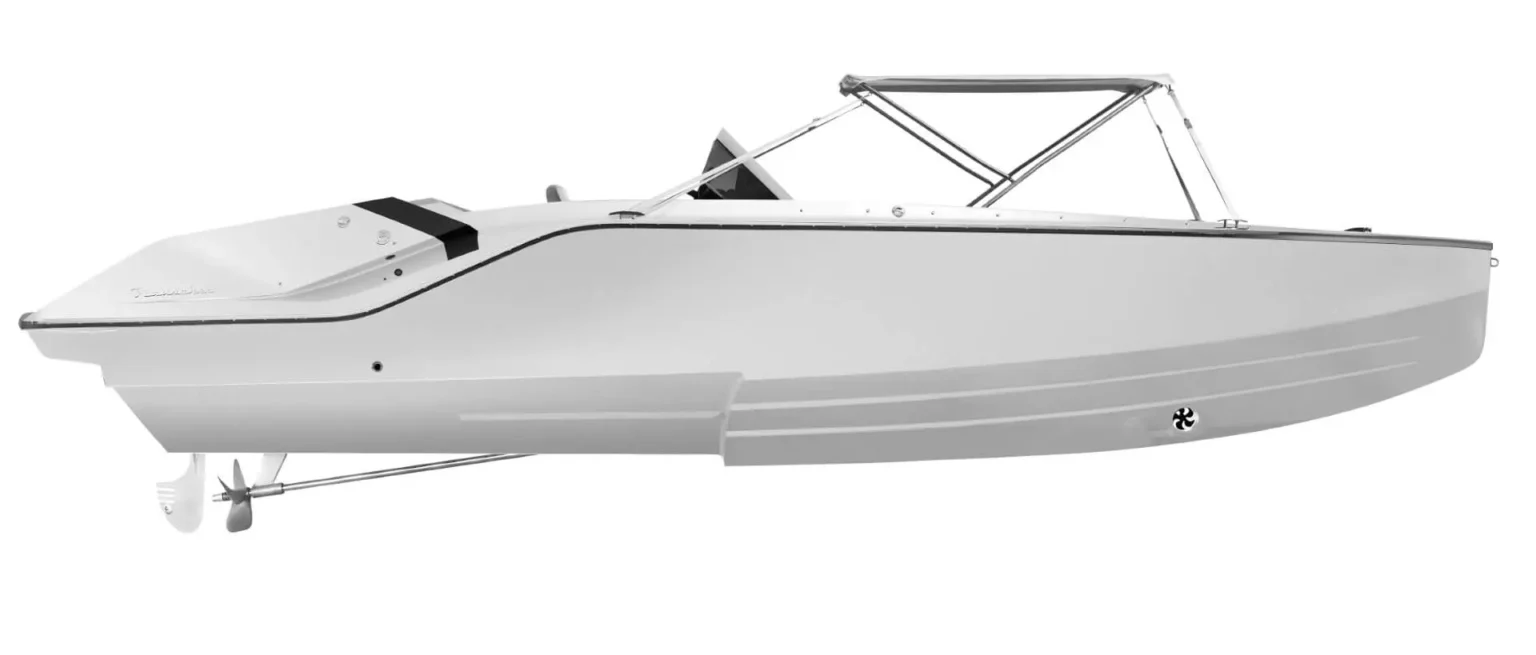 740-Mirage-Air-side-view-bimini-starre-welle_white.jpg