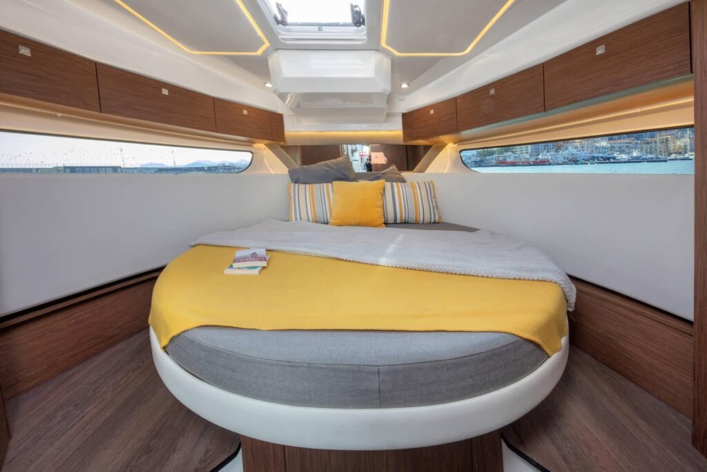 11 metre 3 cabin monohull yacht for sale, exterior on the water
