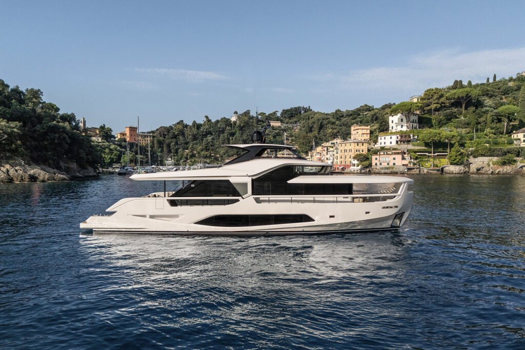 Ferretti Yachts Infynito 80 for sale
