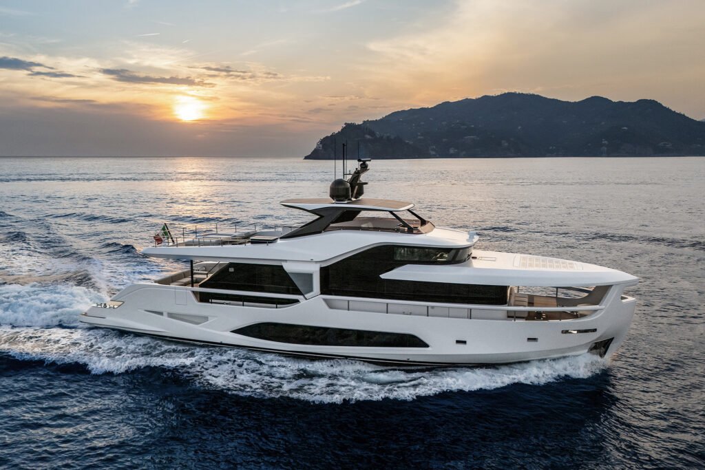24 metre 3 cabin yacht for sale, interior and living space