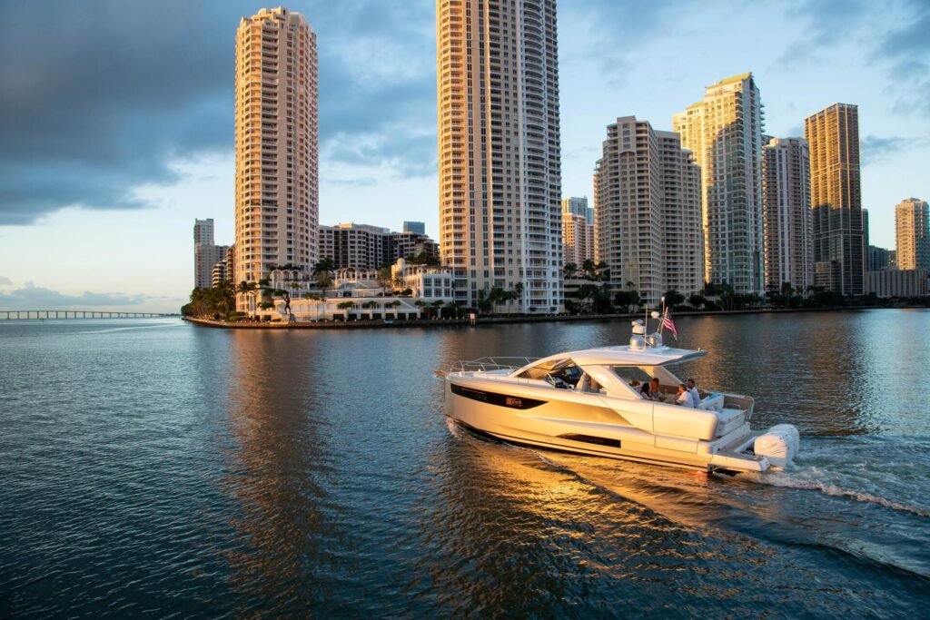 Jeanneau DB/43 OB for sale