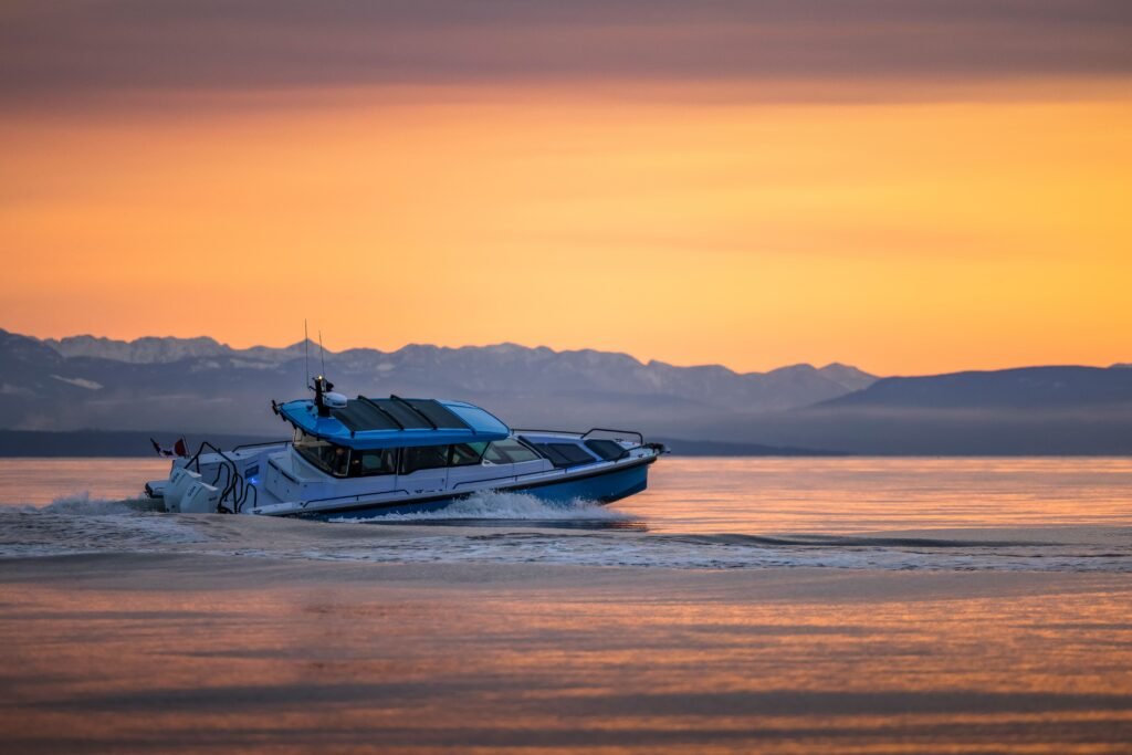 Axopar 37 XC Cross Cabin for sale