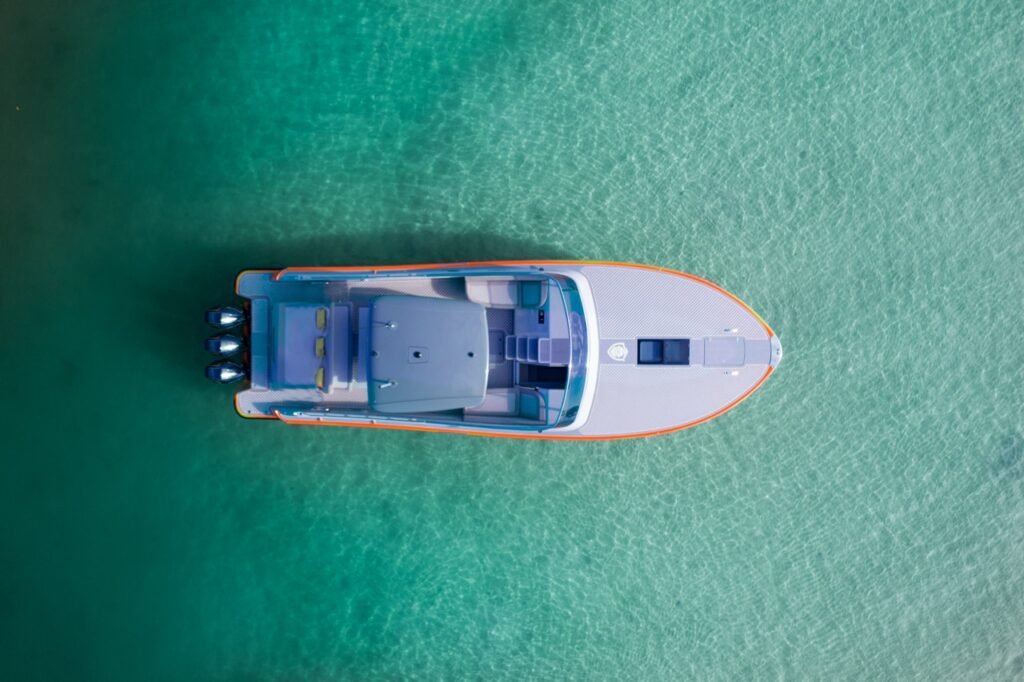 single cabin yacht crossing open water