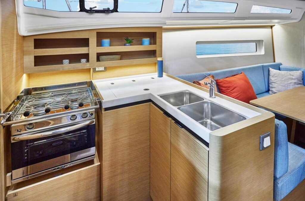 French sailing yacht for 8 guests for sale, interior and living space