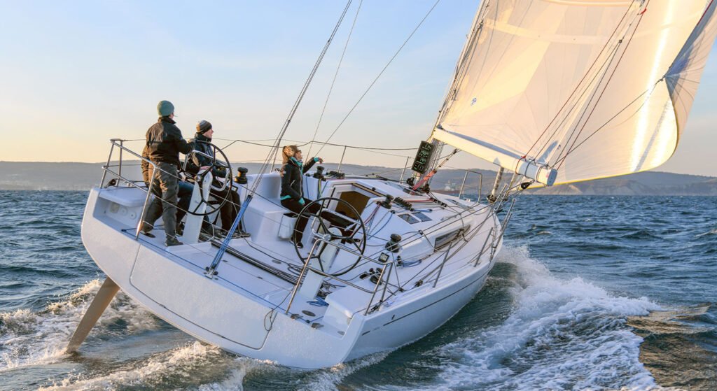 luxury 11 metre yacht with 3 cabins at anchor