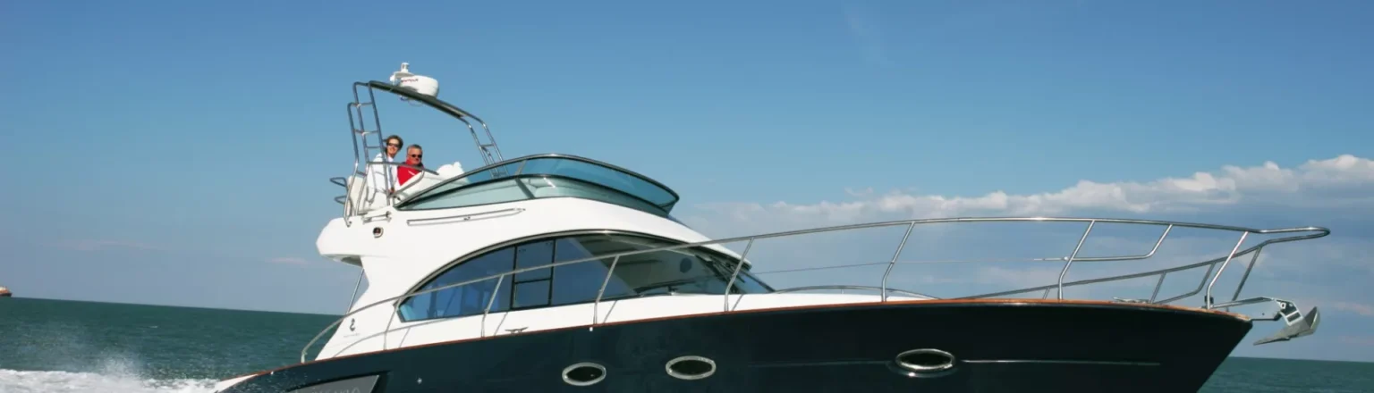 layout-Beneteau_Antares_12_14f2ee4c