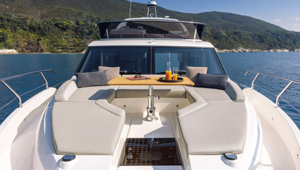 2 cabin flybridge yacht interior and owner suite