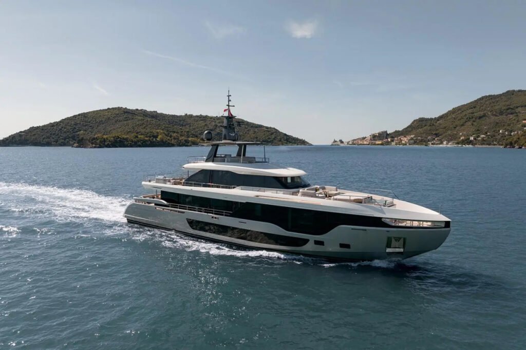 Yacht collection
