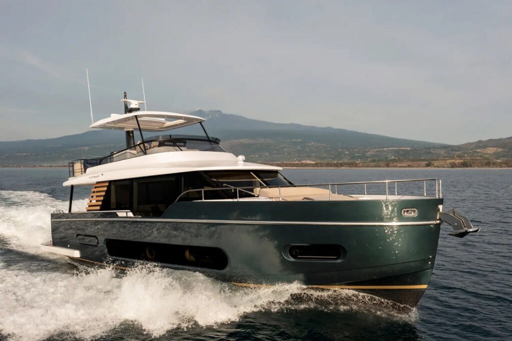 Yacht collection