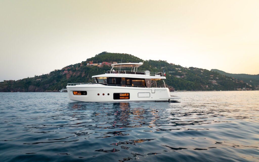 16 metre France Trawler yacht interior and living space