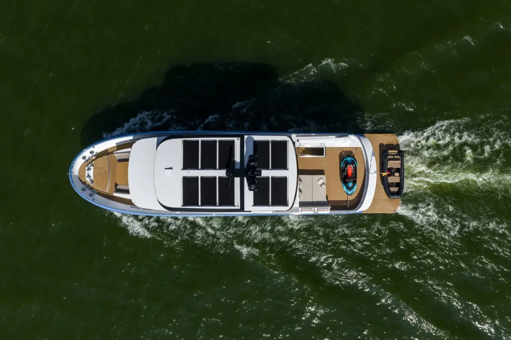 26 metre steel yacht for sale, interior and living space