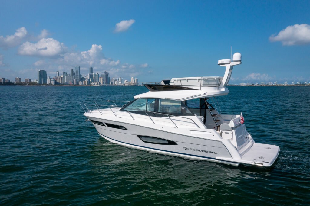 Regal 38 FLY for sale