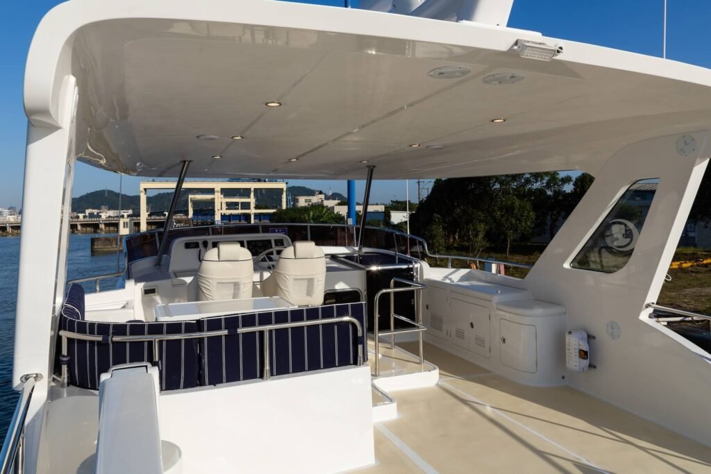 18 metre displacement trawler for sale, interior pilothouse