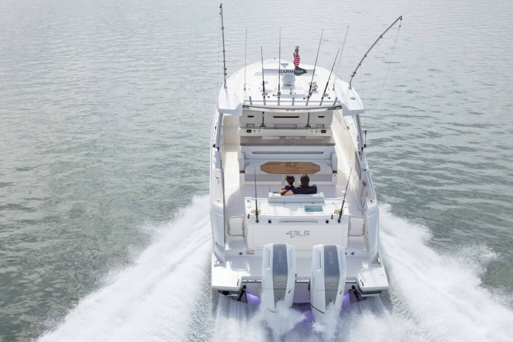 13 metre 2 cabin monohull yacht interior cabin view