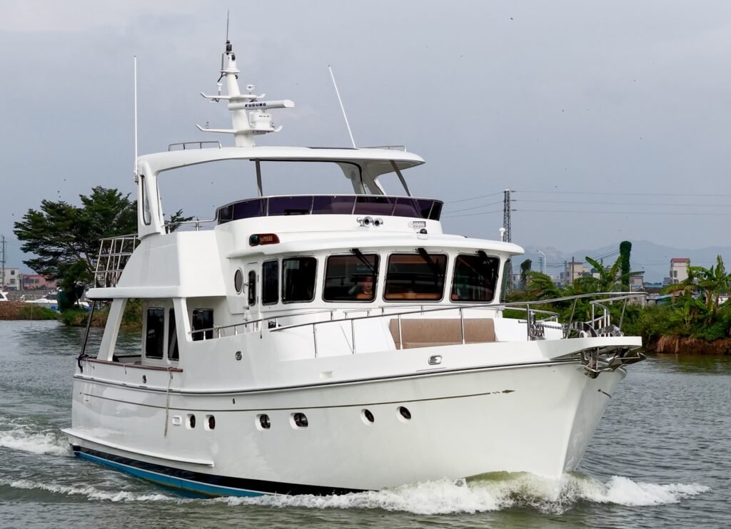 18 metre displacement trawler for sale, profile view cruising