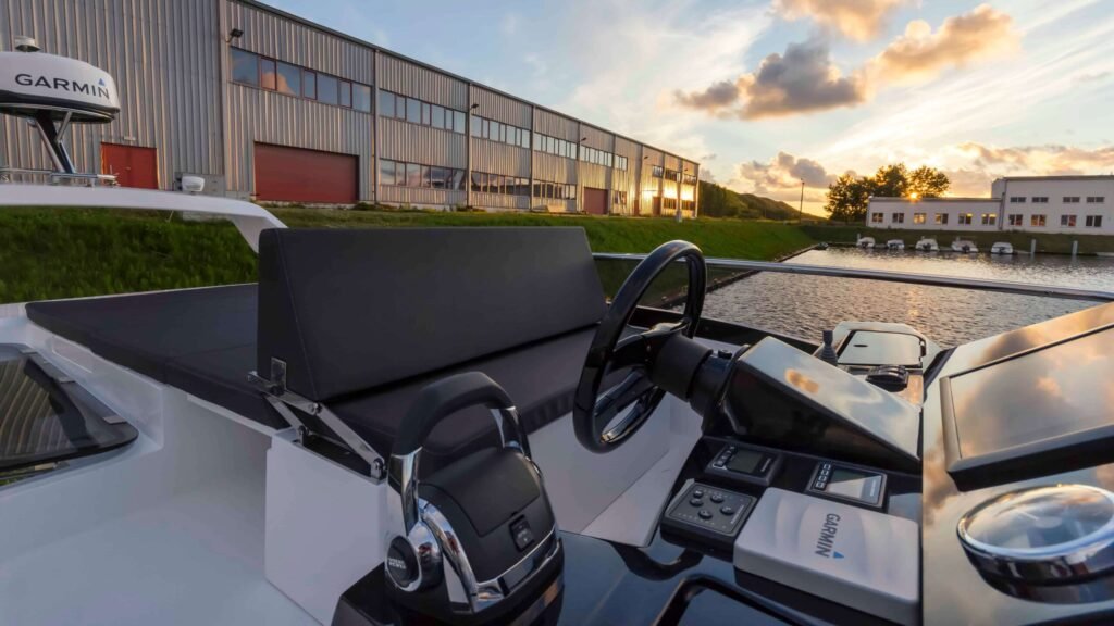 2 cabin flybridge interior and guest accommodation