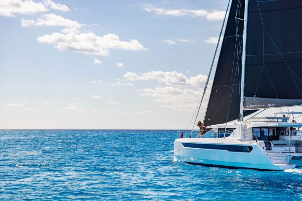 sailing yacht for 8 guests 4 cabins, under sail, profile view