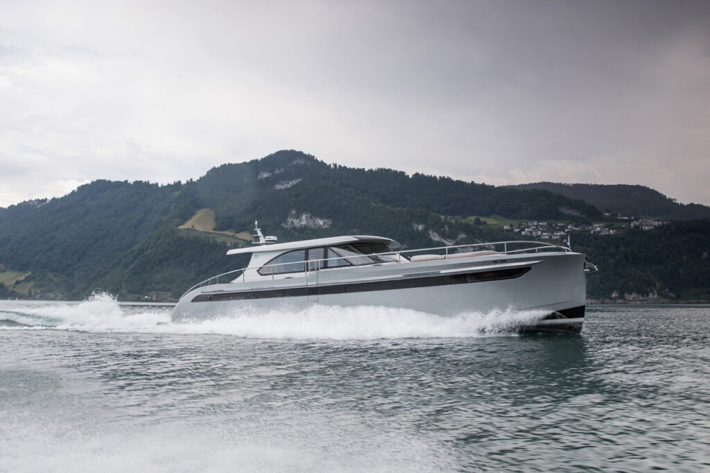 18 metre planing yacht from the Netherlands at anchor
