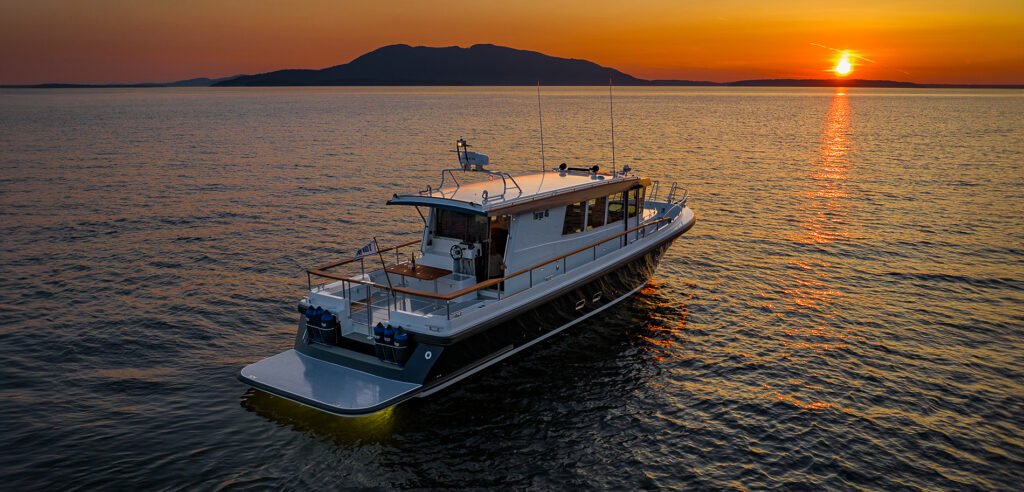 Finnish planing yacht with 2 cabins, aerial view