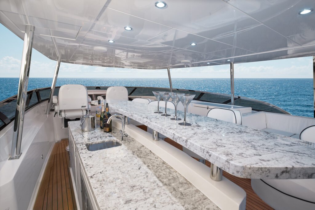 32 metre 5 cabin GRP yacht for sale, exterior profile