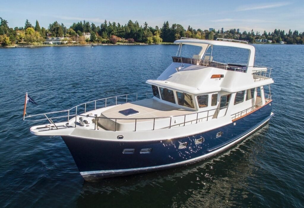15 metre luxury 2 cabin yacht for sale, exterior