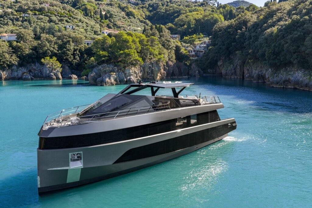 24 metre GRP yacht for sale, interior and living space