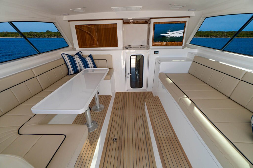 USA 14 metre yachtfisher, cockpit and fishing station