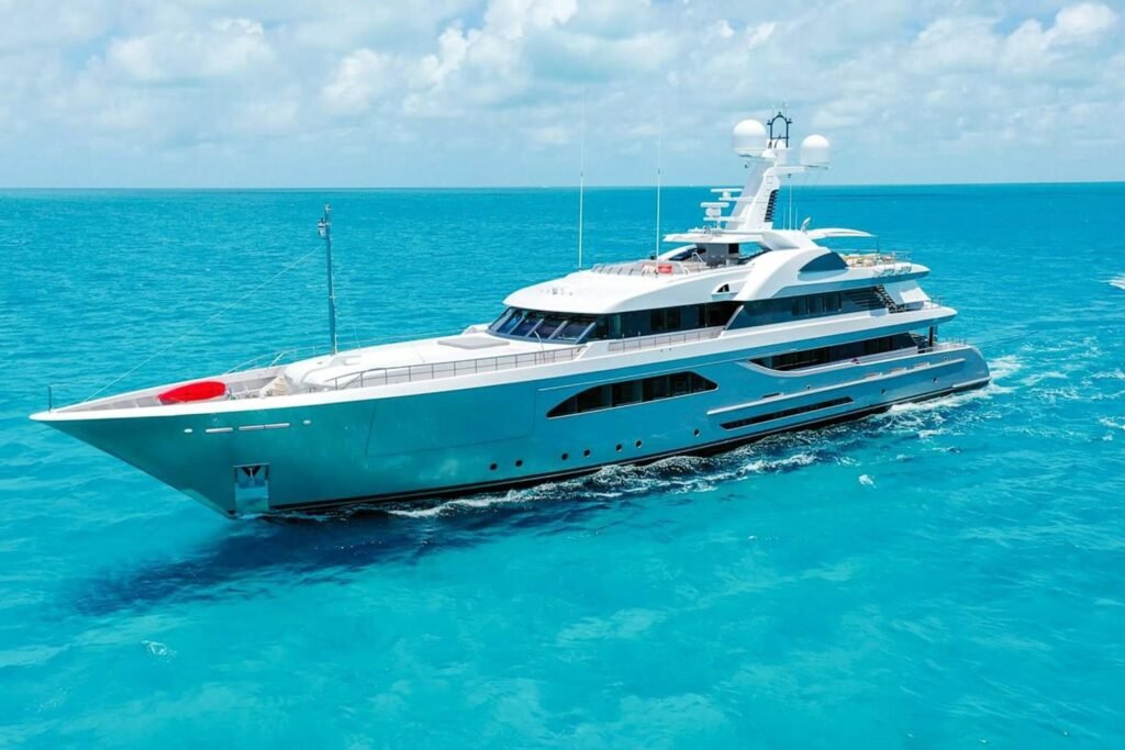 Beowulf Yacht for charter 4