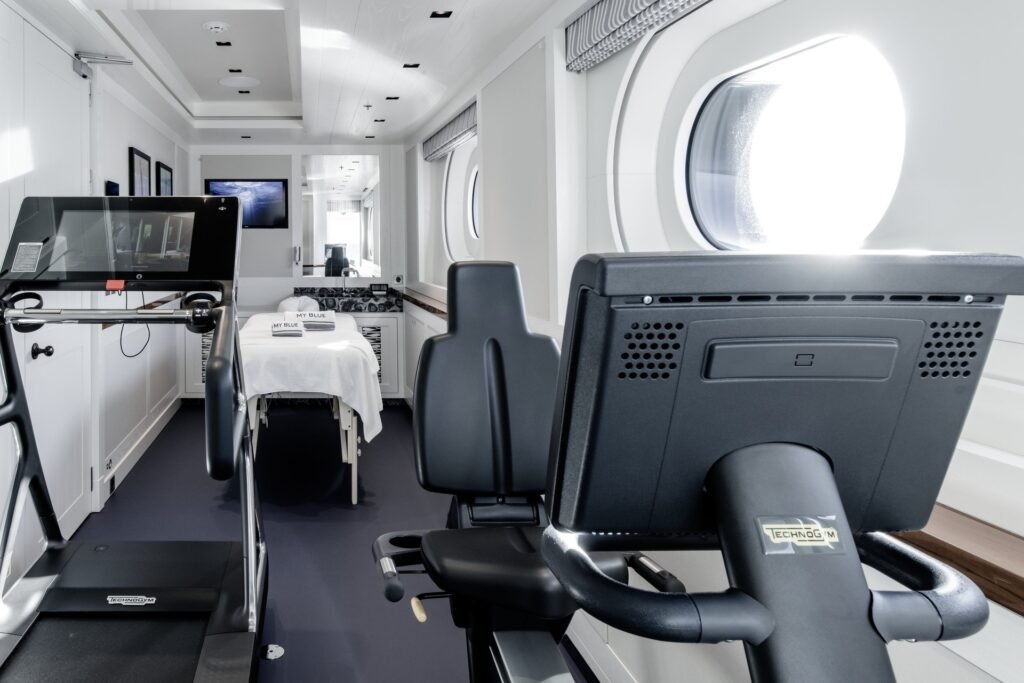 Blue II Yacht for charter 5