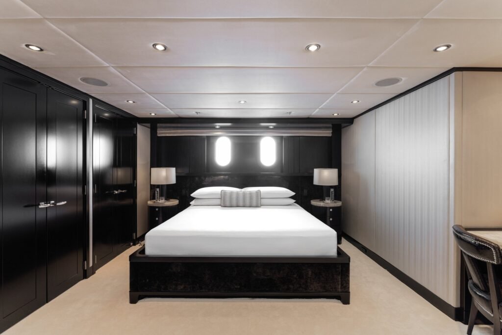 Carpe Diem Yacht for charter 9