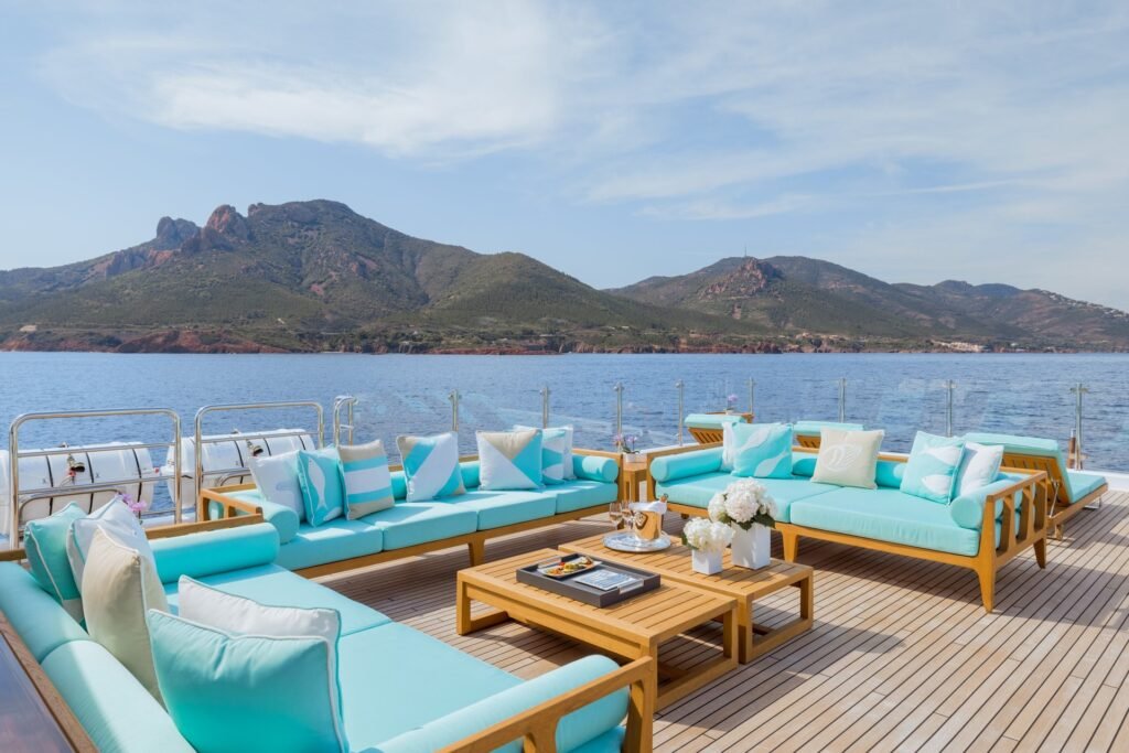 Clelia III Yacht for charter 2