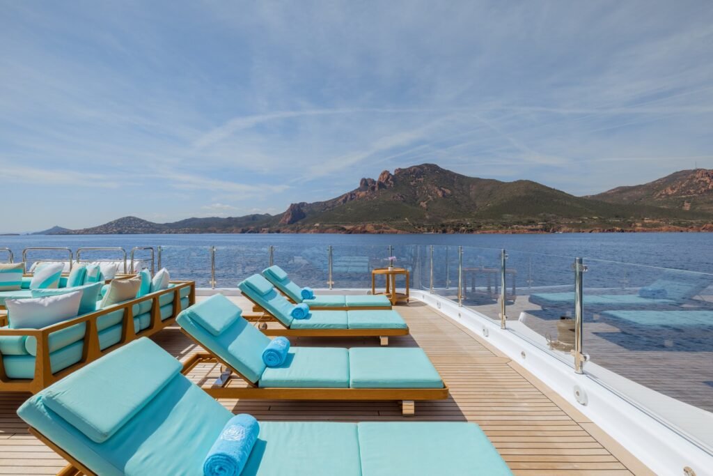 Clelia III Yacht for charter 4