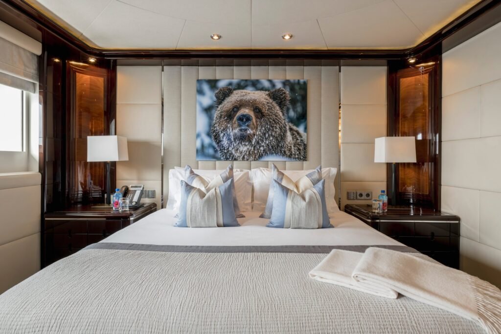 Dream Yacht for charter 9