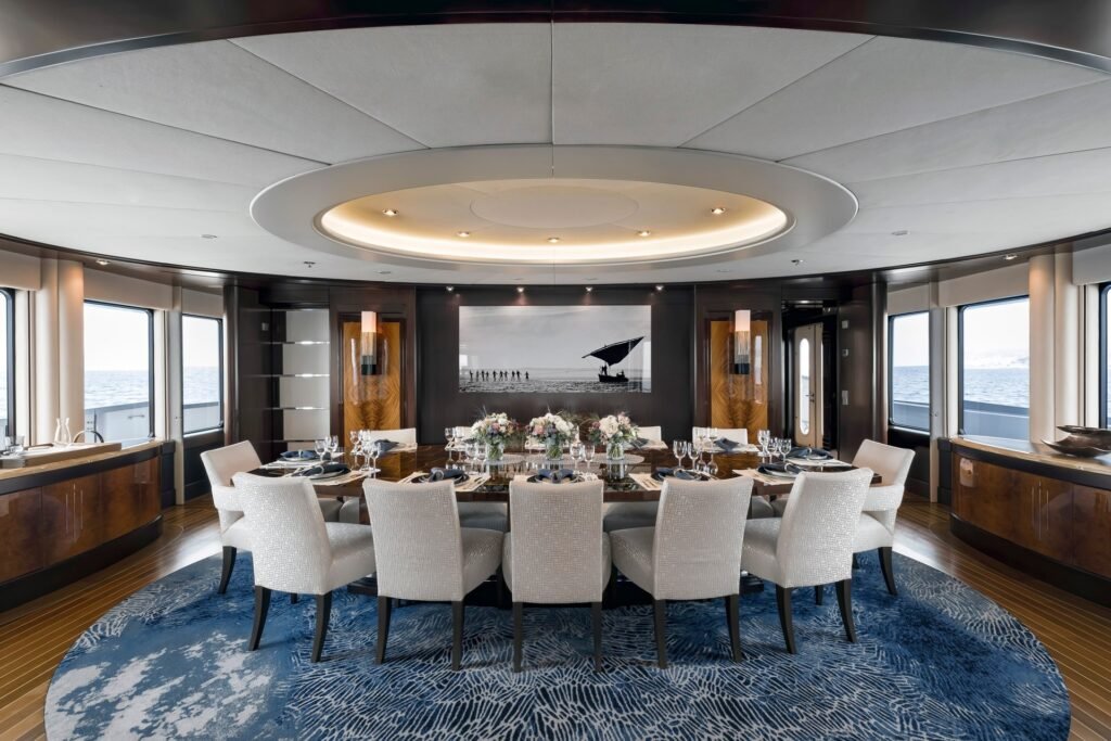 Dream charter 9
