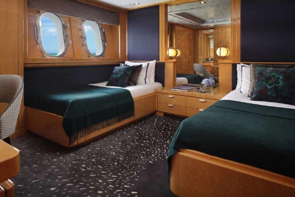 Galaxy Yacht for charter 10