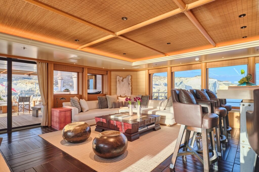 Kogo charter 6