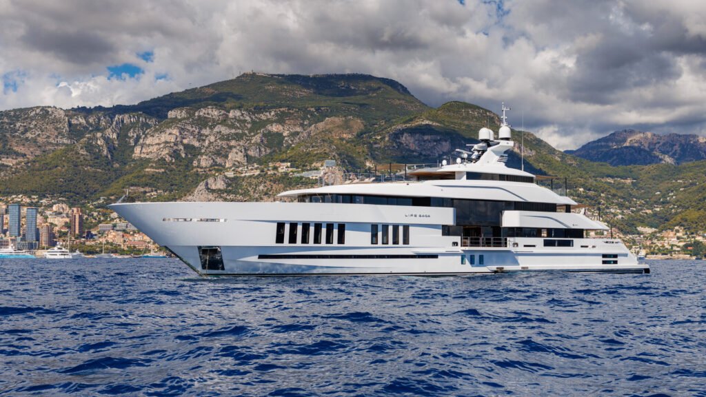 Life Saga exterior