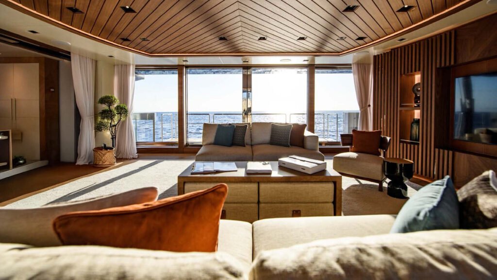 Life Saga interior
