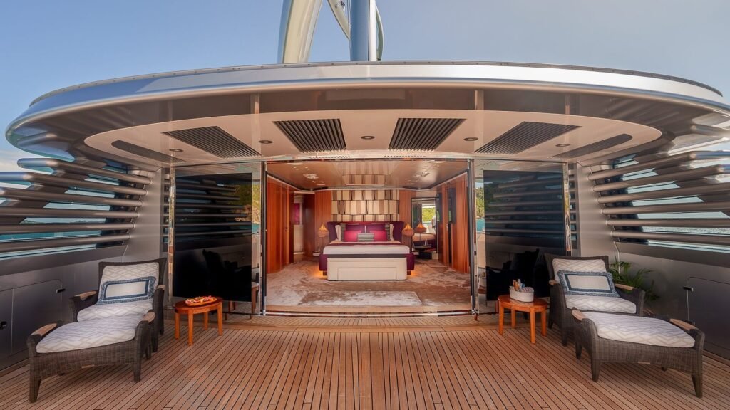 Maltese Falcon VIP deck cabin