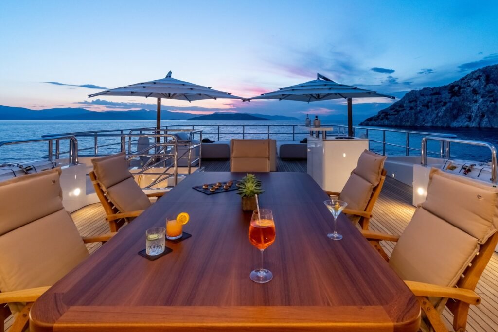 O'Mathilde charter 9